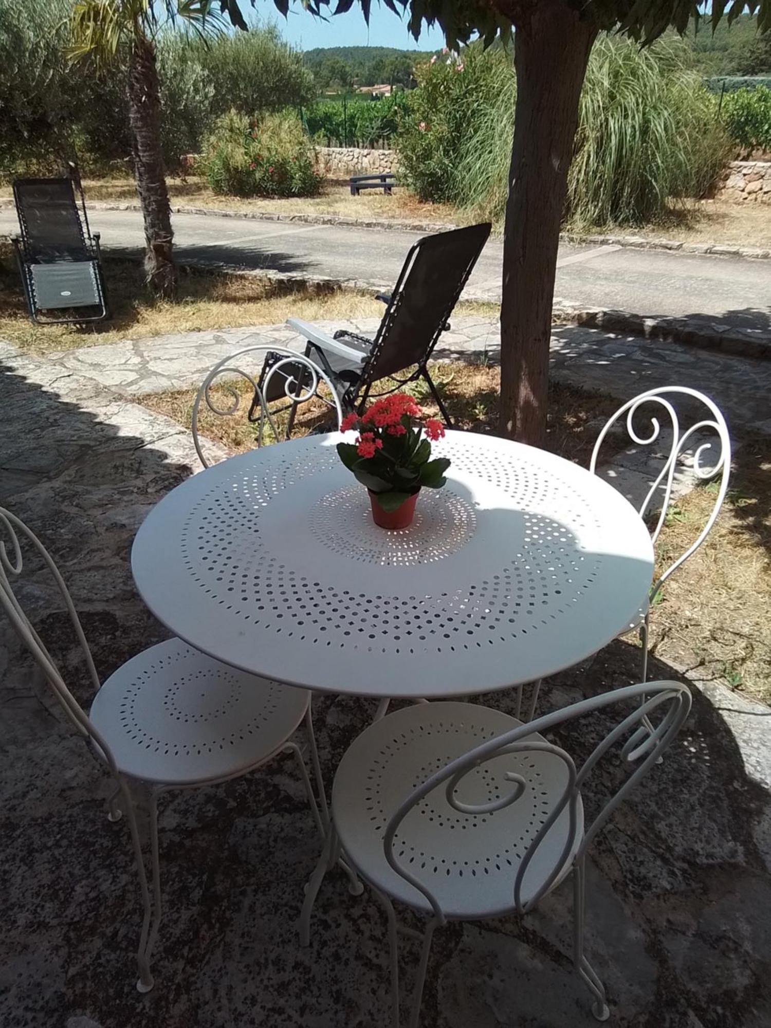 Cotignac Sejour Vacances Exterior foto